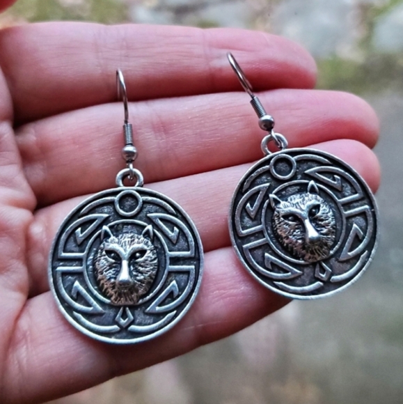 New Celtic Silver Wolf Hook Earrings - Picture 3 of 10